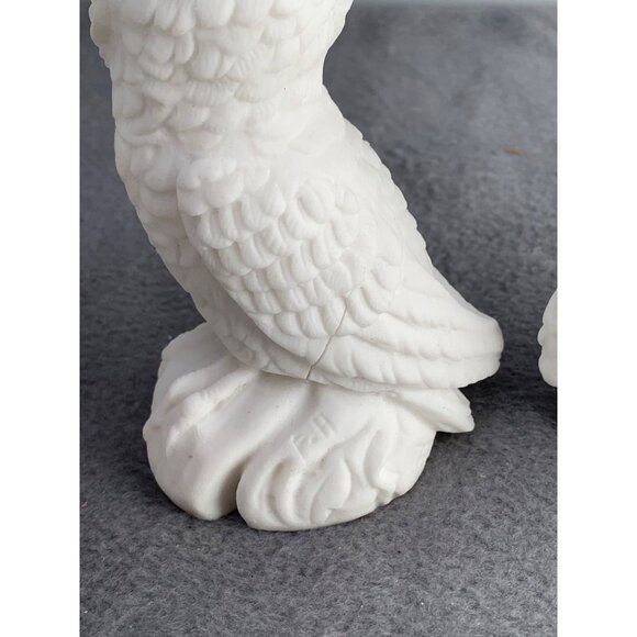 Vintage Italian Alabaster Owl Figurines with Yellow Eyes 1980s - Picture 7 of 16